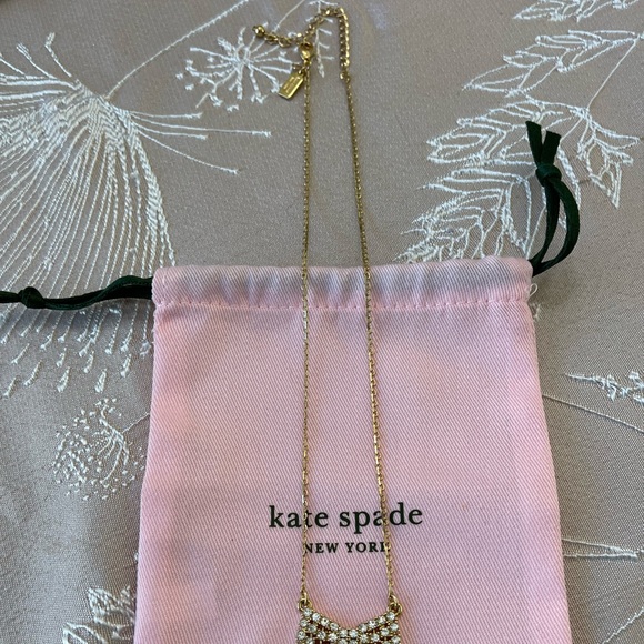 NWOT Kate Spade gold sparkly bow 🎀 necklace - Picture 3 of 4